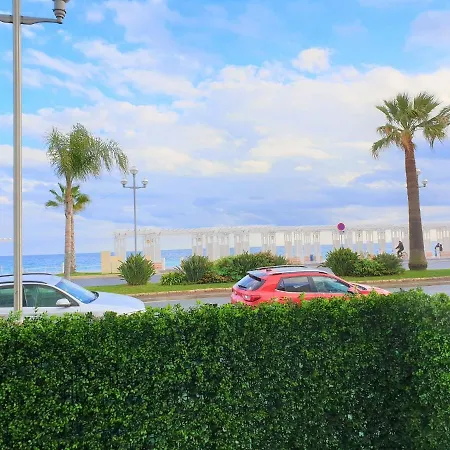 Apartman Promenade Proche 01 *